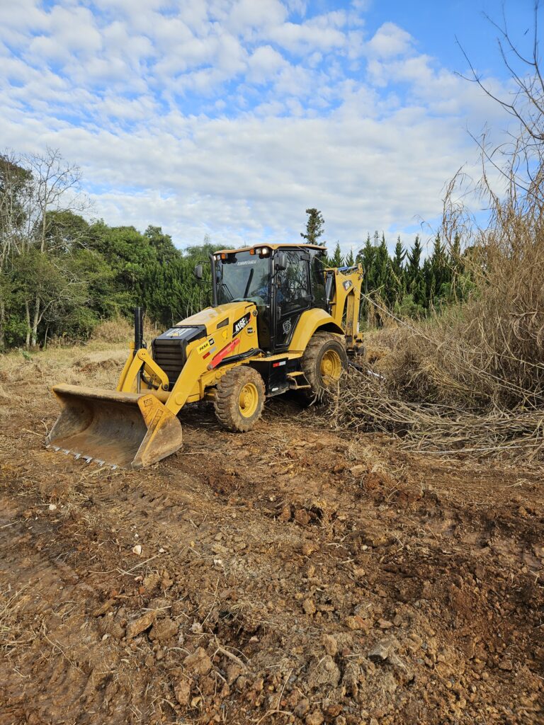 Limpeza de terreno em Ponta Grossa