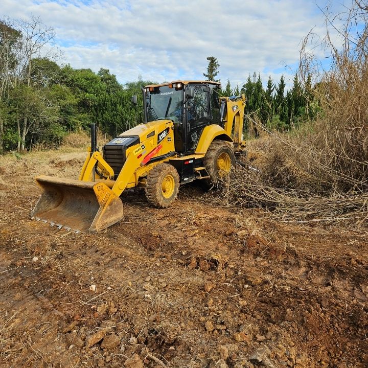 Limpeza de terreno em Ponta Grossa